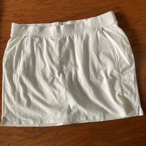 T by Talbots White  Skort NWT Size 2XP